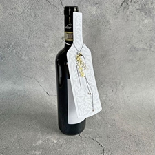 Simple and Basic Die - Wine Bottle Tag